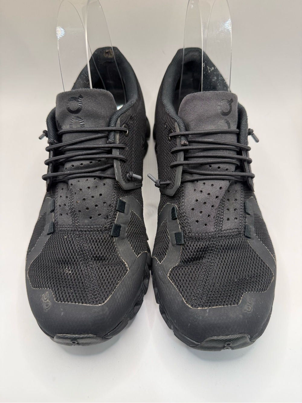 Women’s Black Athletic Sneakers — Lightweight Performance